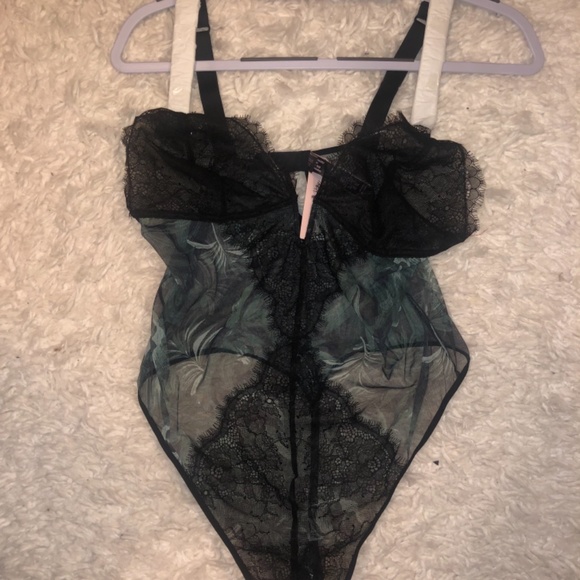 Victoria’s Secret Sheer Mesh & Lace Green Palm Shine Strap Thong Teddy XL NWT - Picture 5 of 7